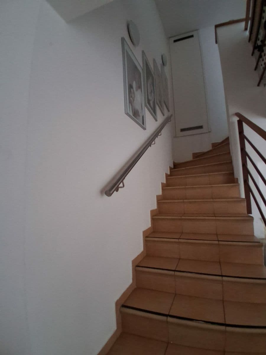 Prodej domu 135 m², pozemek 151 m², U hřiště, Brno, Jihomoravský kraj Prodej domu 135 m², pozemek 151 m², U hřiště, Brno, Jihomoravský kraj