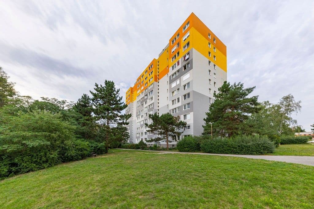 Prodej bytu 3+kk 70 m², Poljanovova, Praha, Praha Prodej bytu 3+kk 70 m², Poljanovova, Praha, Praha