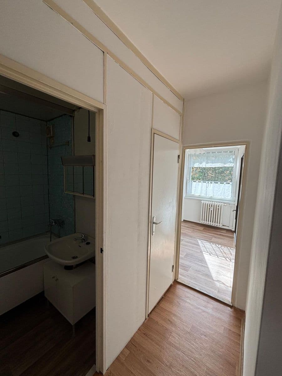 Prodej bytu 1+1 39 m², Minická, Praha, Praha Prodej bytu 1+1 39 m², Minická, Praha, Praha