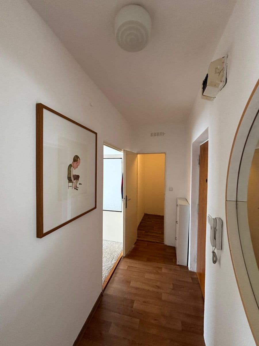 Prodej bytu 1+1 39 m², Minická, Praha, Praha Prodej bytu 1+1 39 m², Minická, Praha, Praha
