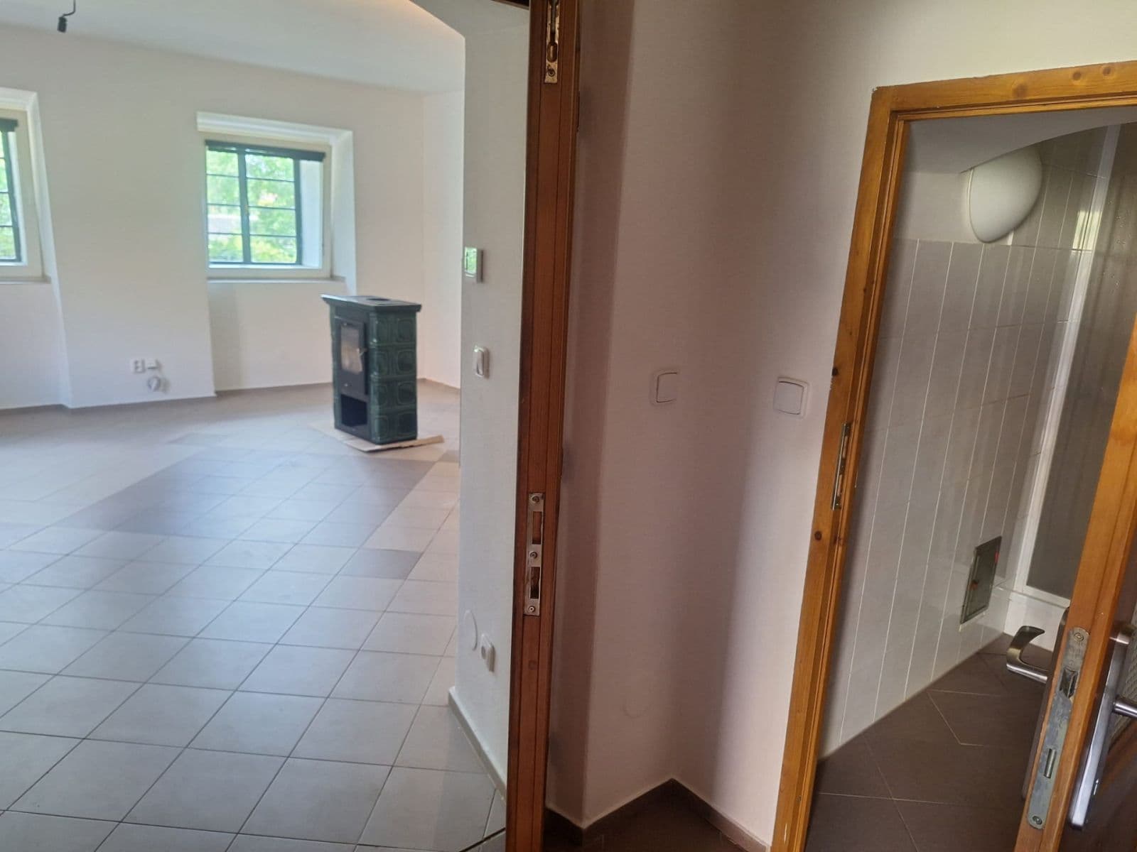 Pronájem bytu Garsoniéra 31 m², Družstevní, Kněževes, Středočeský kraj Pronájem bytu Garsoniéra 31 m², Družstevní, Kněževes, Středočeský kraj