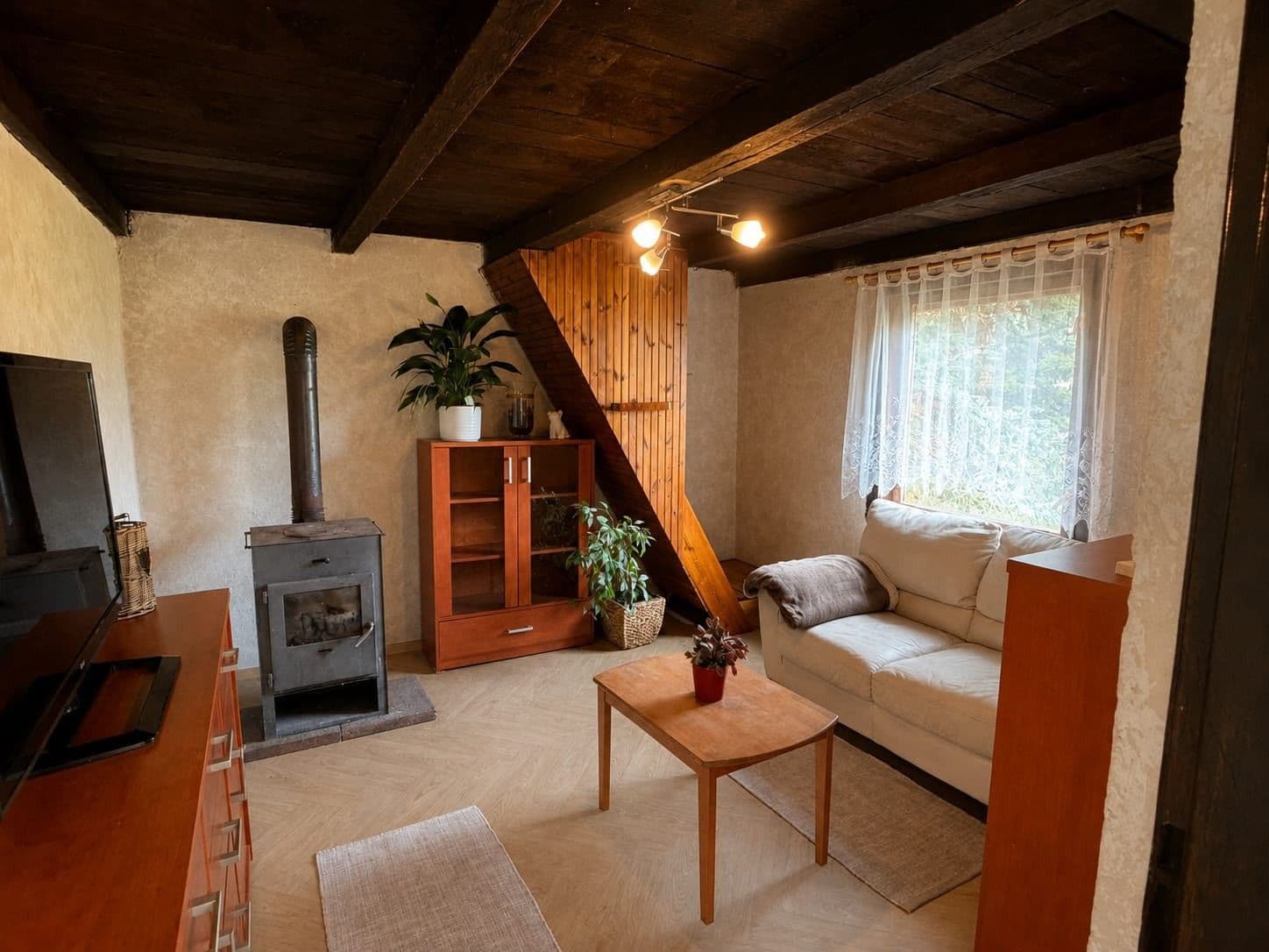 Prodej chaty, chalupy 22 m², pozemek 1.658 m², Malé Žernoseky, Ústecký kraj Prodej chaty, chalupy 22 m², pozemek 1.658 m², Malé Žernoseky, Ústecký kraj