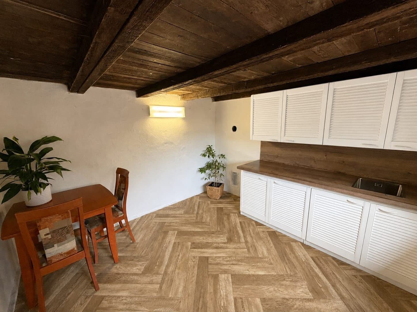Prodej chaty, chalupy 22 m², pozemek 1.658 m², Malé Žernoseky, Ústecký kraj Prodej chaty, chalupy 22 m², pozemek 1.658 m², Malé Žernoseky, Ústecký kraj