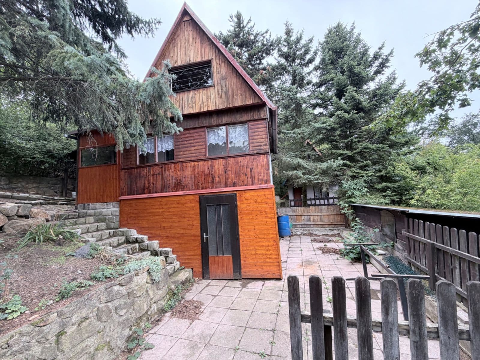 Prodej chaty, chalupy 22 m², pozemek 1.658 m², Malé Žernoseky, Ústecký kraj Prodej chaty, chalupy 22 m², pozemek 1.658 m², Malé Žernoseky, Ústecký kraj