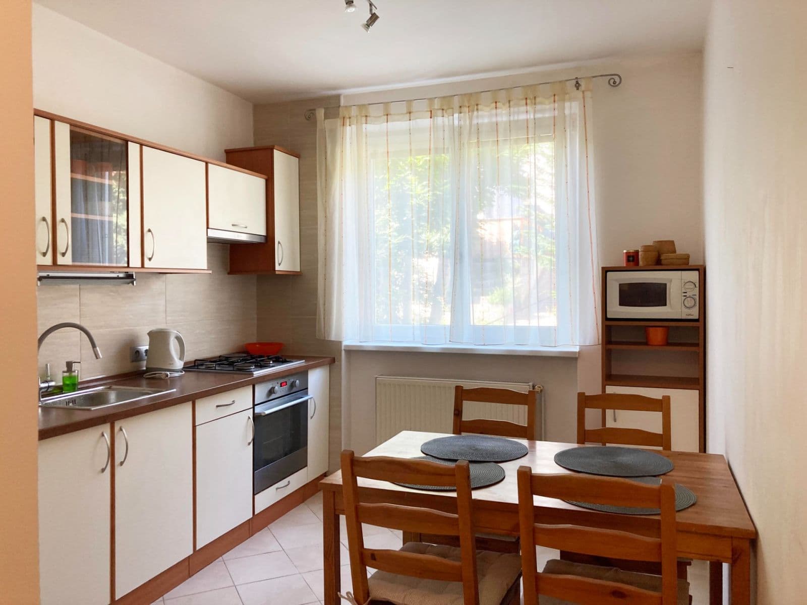 Pronájem bytu 3+1 70 m², Ďurgalova, Nové Mesto, Bratislavský kraj Pronájem bytu 3+1 70 m², Ďurgalova, Nové Mesto, Bratislavský kraj