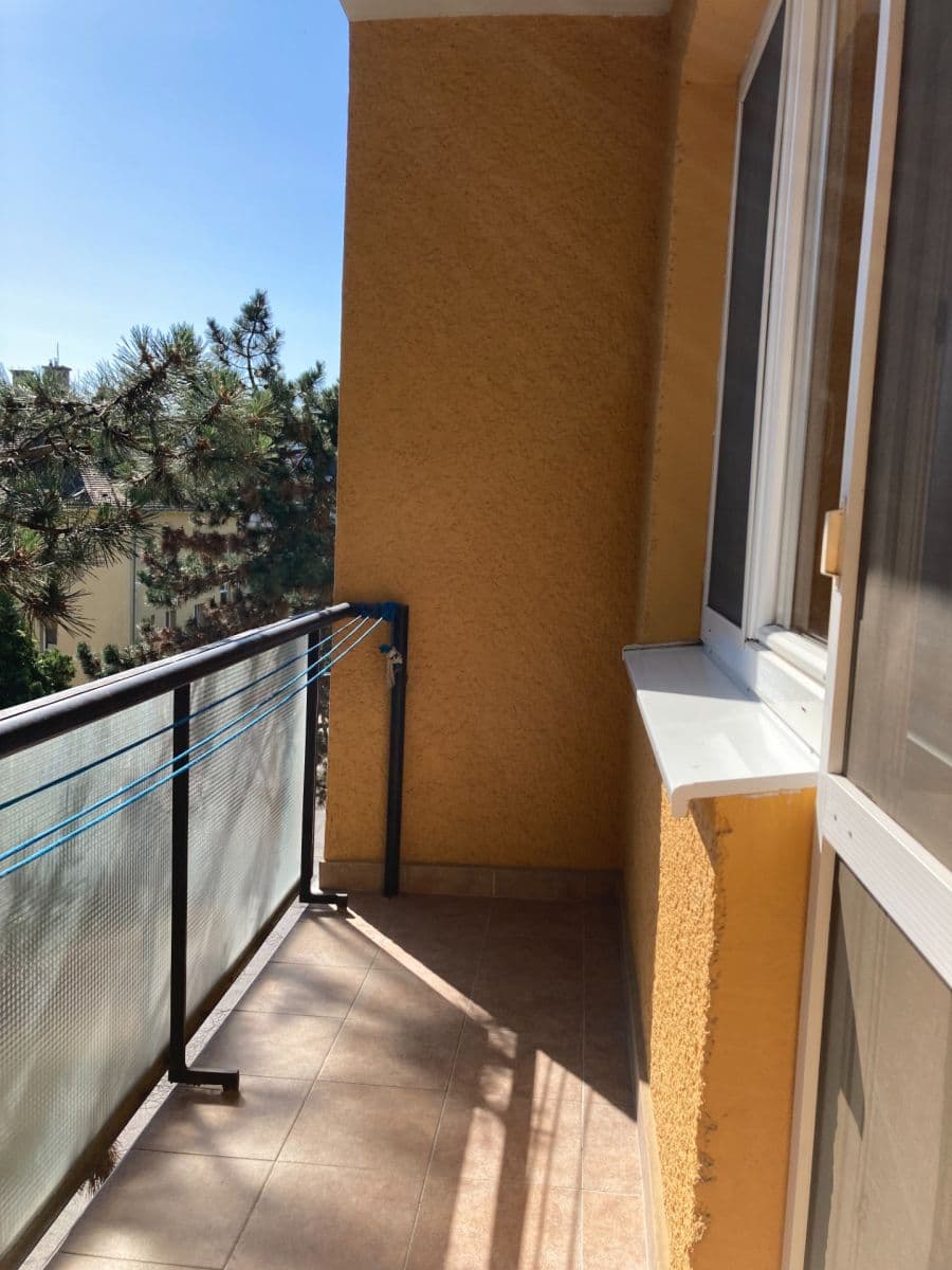 Pronájem bytu 3+1 70 m², Ďurgalova, Nové Mesto, Bratislavský kraj Pronájem bytu 3+1 70 m², Ďurgalova, Nové Mesto, Bratislavský kraj