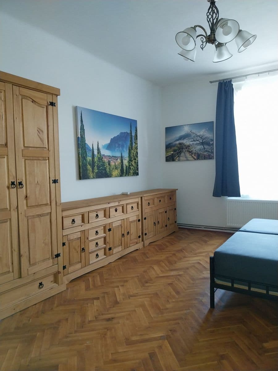 Pronájem bytu 1+1 34 m², Slivenecká, Praha, Praha Pronájem bytu 1+1 34 m², Slivenecká, Praha, Praha