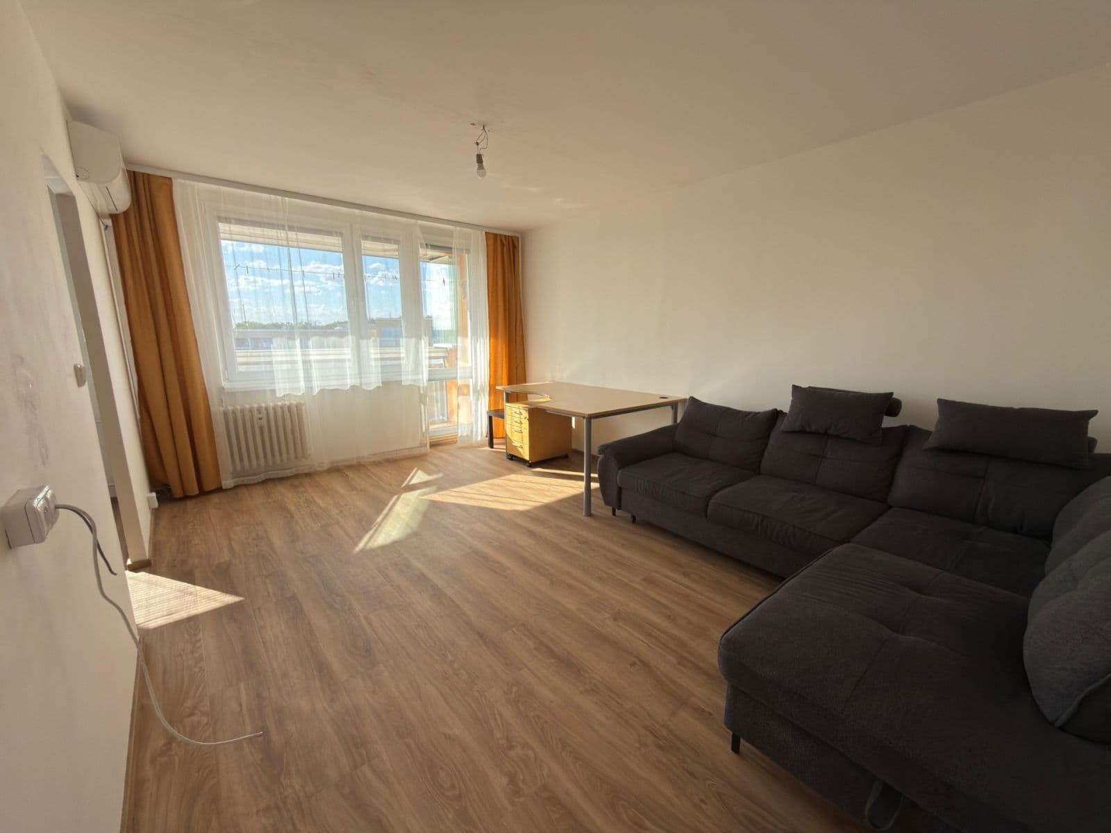 Pronájem bytu 3+1 75 m², Chotovická, Praha, Praha Pronájem bytu 3+1 75 m², Chotovická, Praha, Praha