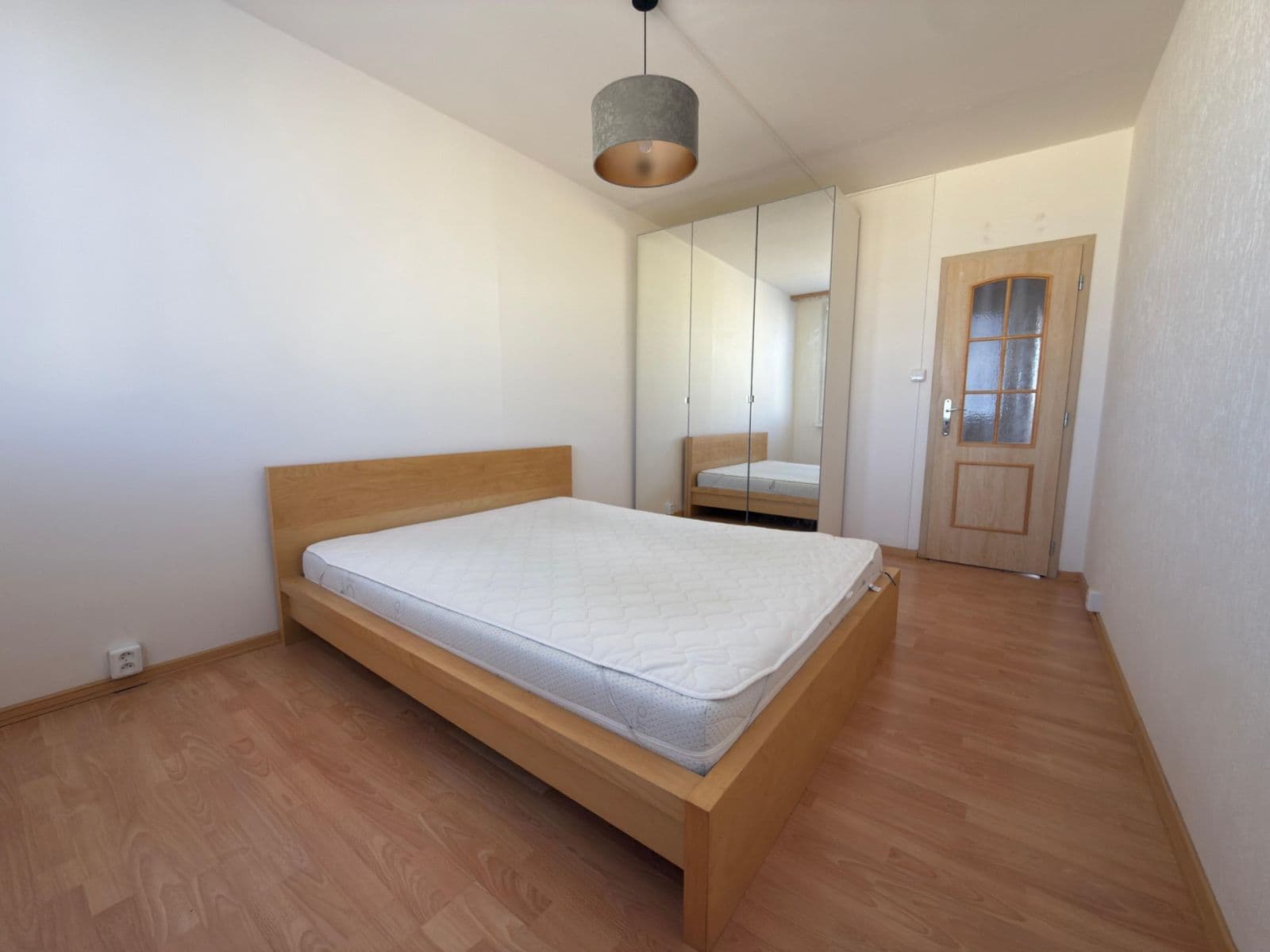 Pronájem bytu 3+1 75 m², Chotovická, Praha, Praha Pronájem bytu 3+1 75 m², Chotovická, Praha, Praha