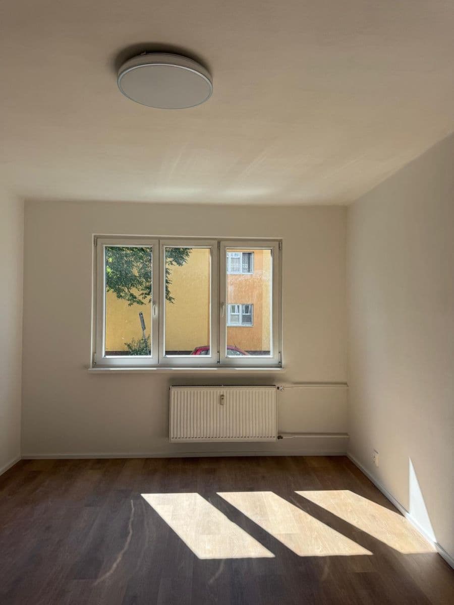Pronájem bytu 2+1 56 m², Provaznická, Ostrava, Moravskoslezský kraj Pronájem bytu 2+1 56 m², Provaznická, Ostrava, Moravskoslezský kraj