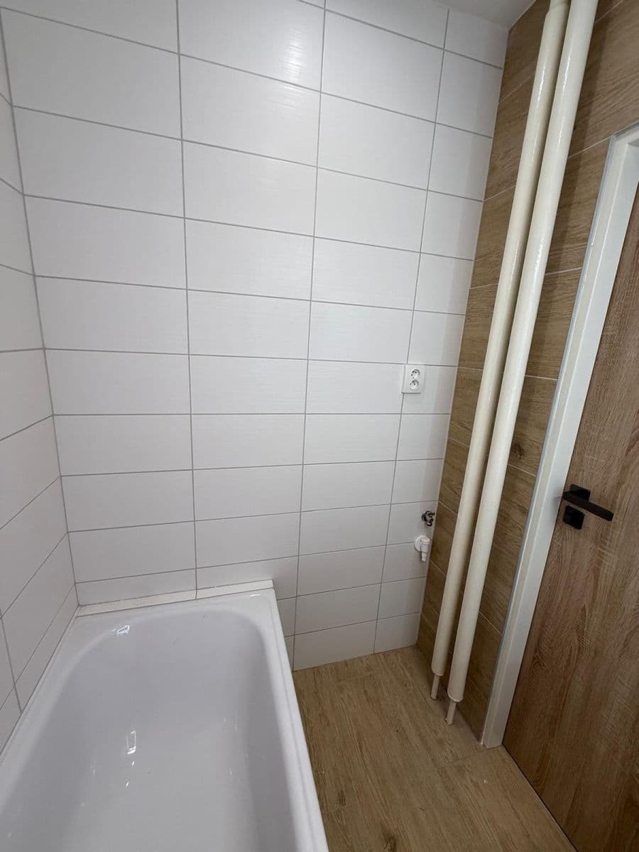 Pronájem bytu 2+1 56 m², Provaznická, Ostrava, Moravskoslezský kraj Pronájem bytu 2+1 56 m², Provaznická, Ostrava, Moravskoslezský kraj