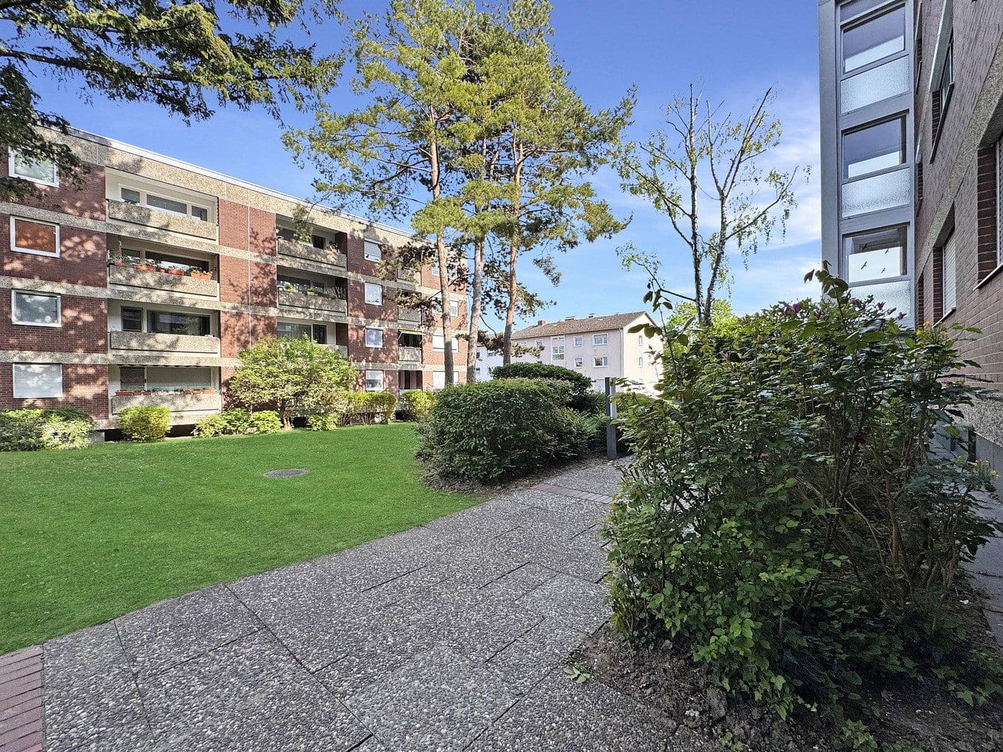 Prodej bytu 2+1 42 m², Frank-Wedekinmd-Straße, Wiesbaden, Hessen Prodej bytu 2+1 42 m², Frank-Wedekinmd-Straße, Wiesbaden, Hessen