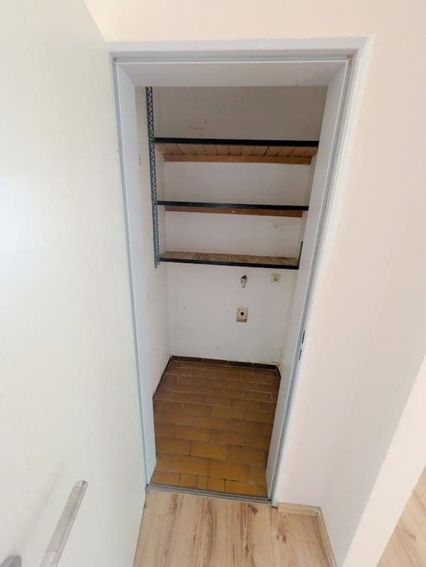 Prodej bytu 3+1 96 m², Bergwaldstraße 14, Rohrdorf, Bádensko-Württembersko Prodej bytu 3+1 96 m², Bergwaldstraße 14, Rohrdorf, Bádensko-Württembersko