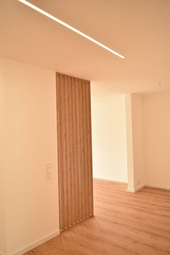 Prodej bytu 3+1 75 m², Leonberg, Bádensko-Württembersko Prodej bytu 3+1 75 m², Leonberg, Bádensko-Württembersko