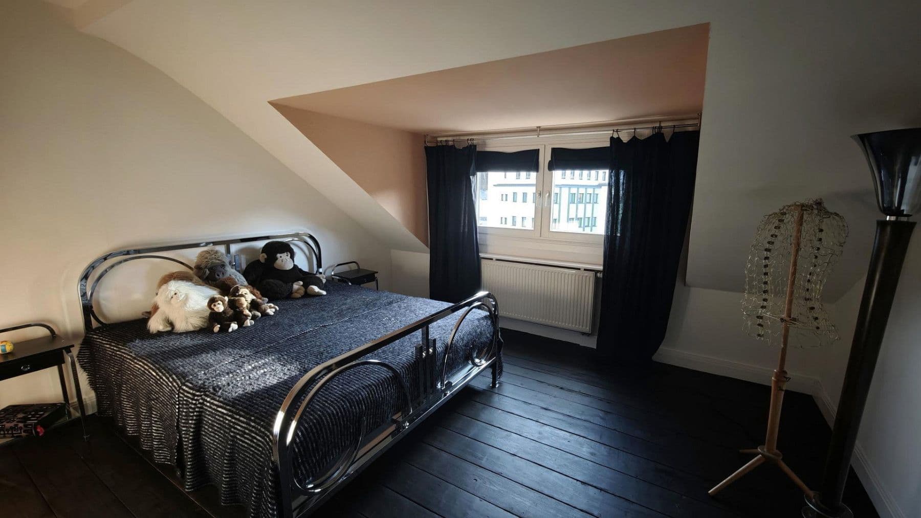 Prodej domu 370 m², pozemek 920 m², Idar-Oberstein, Porýní-Falc Prodej domu 370 m², pozemek 920 m², Idar-Oberstein, Porýní-Falc