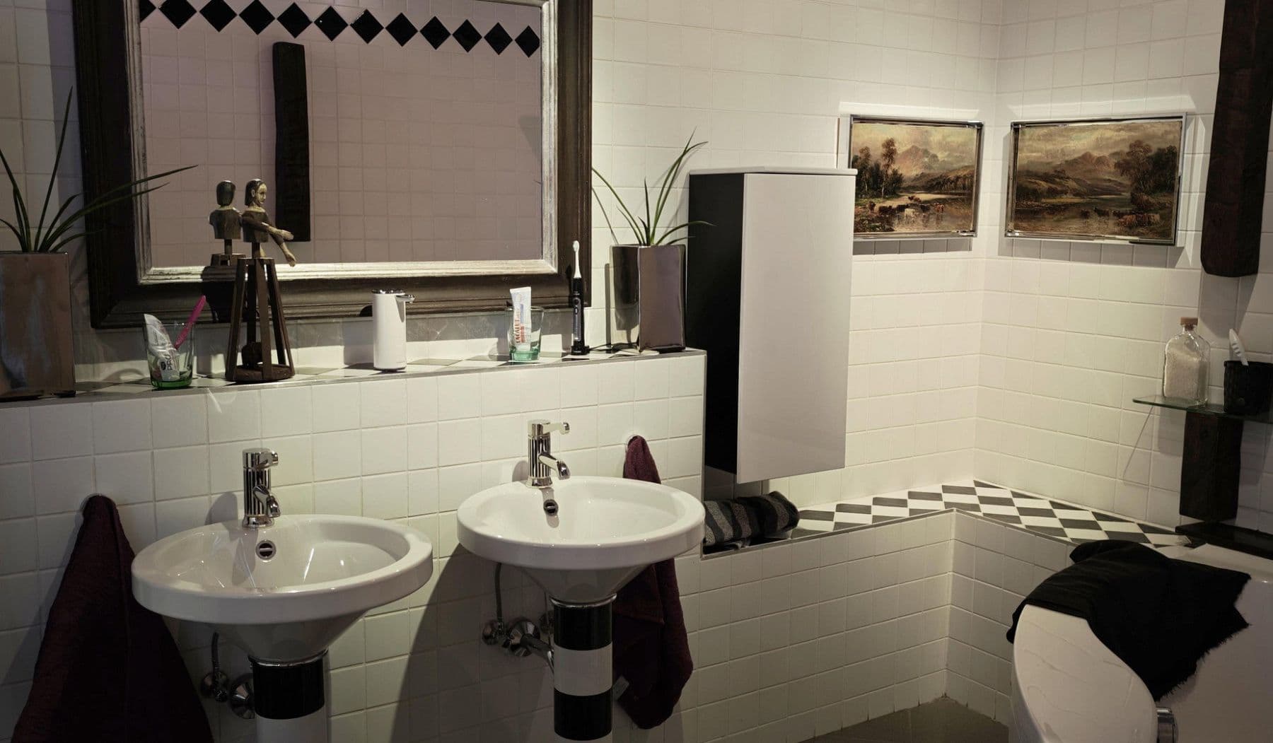 Prodej domu 370 m², pozemek 920 m², Idar-Oberstein, Porýní-Falc Prodej domu 370 m², pozemek 920 m², Idar-Oberstein, Porýní-Falc