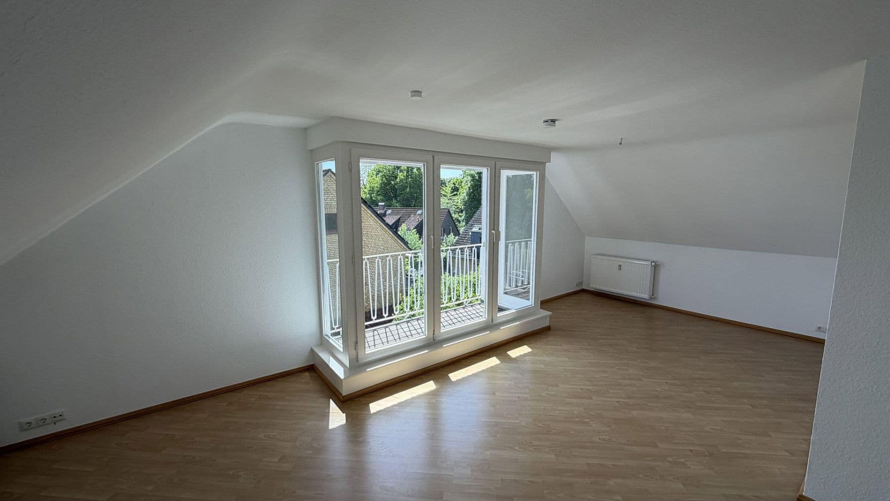 Pronájem bytu 2+1 48 m², Hamburg, Hamburg Pronájem bytu 2+1 48 m², Hamburg, Hamburg