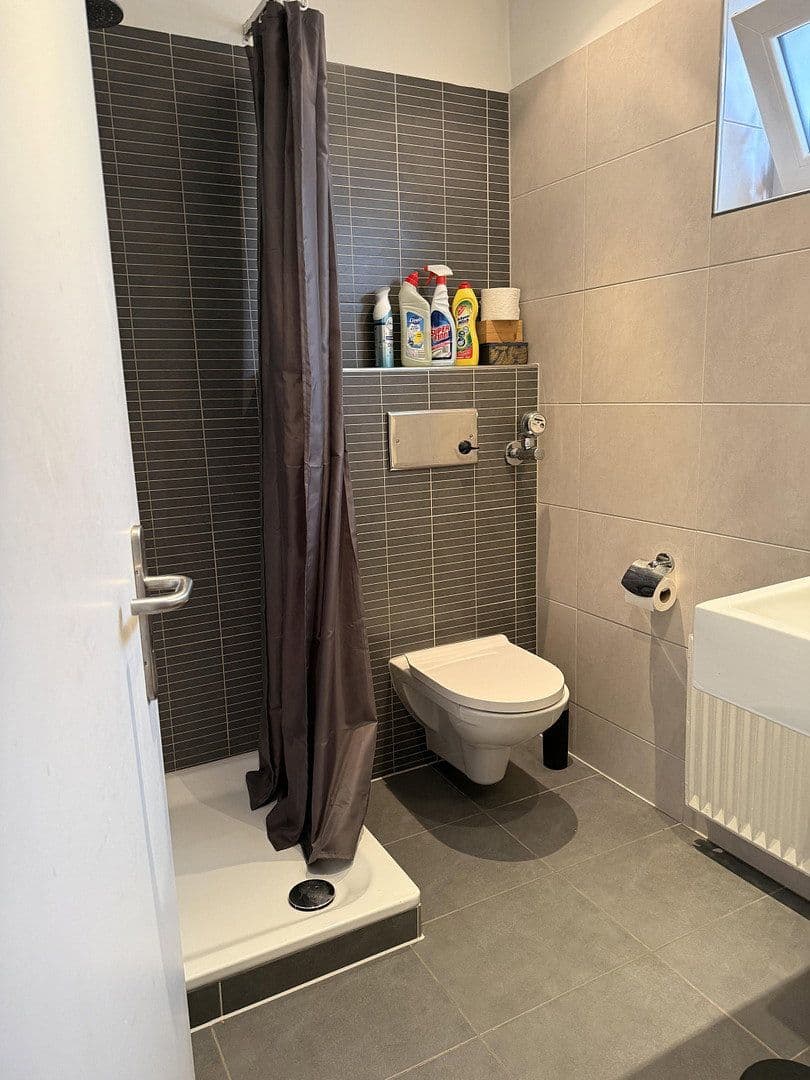 Pronájem bytu 1+1 35 m², Meerbusch, Severní Porýní-Vestfálsko Pronájem bytu 1+1 35 m², Meerbusch, Severní Porýní-Vestfálsko