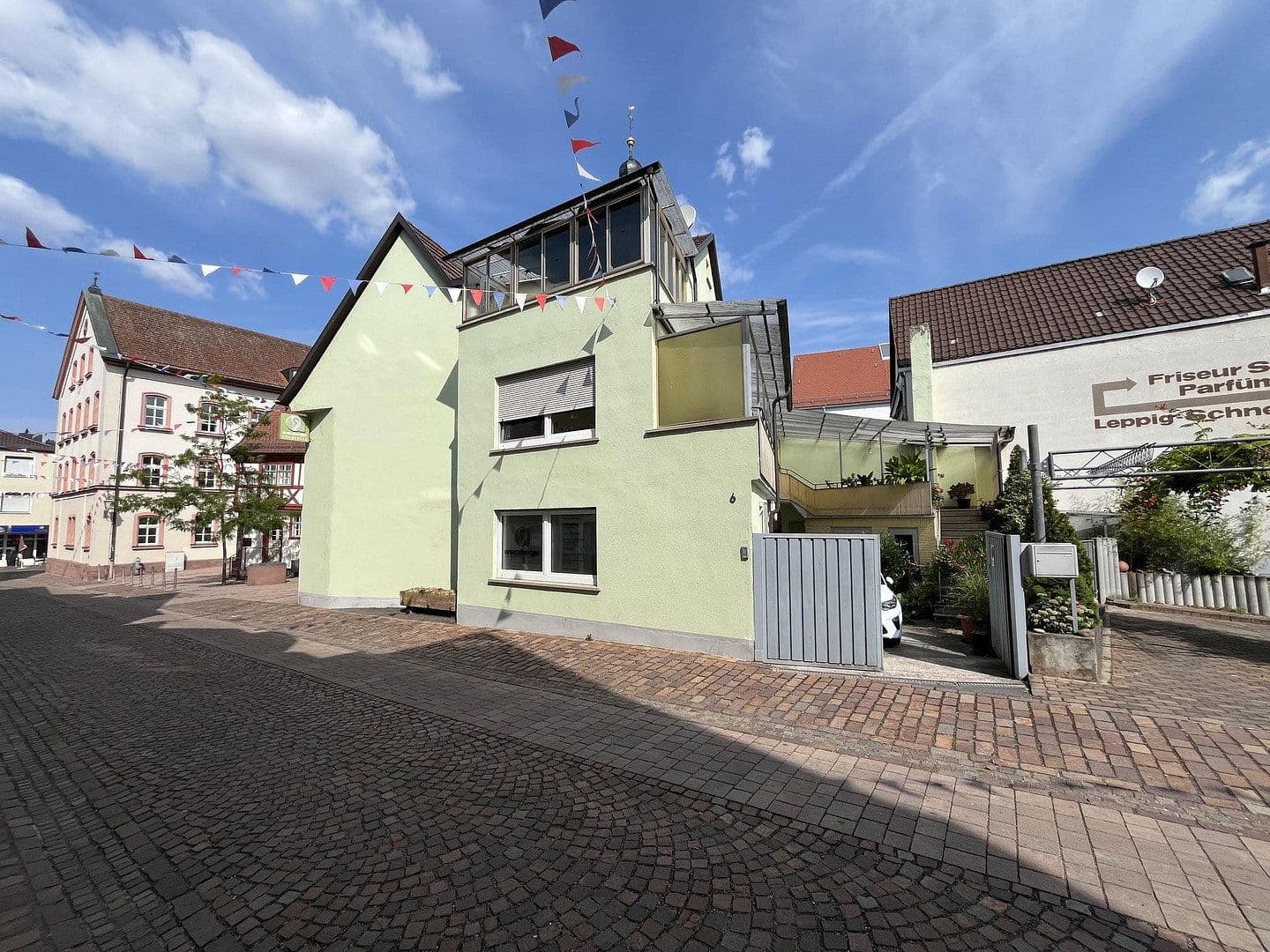 Prodej domu 216 m², pozemek 171 m², Marktheidenfeld, Bavorsko Prodej domu 216 m², pozemek 171 m², Marktheidenfeld, Bavorsko