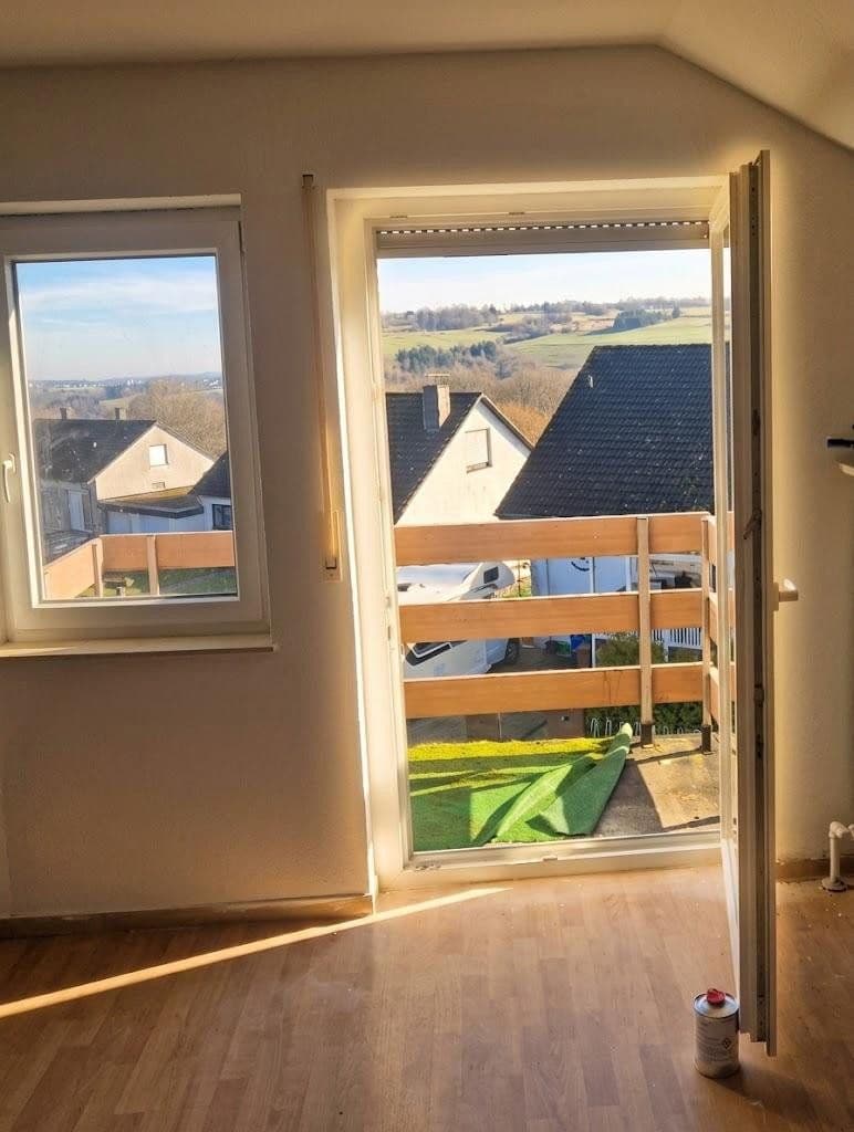 Pronájem bytu 140 m², Vinningen, Porýní-Falc Pronájem bytu 140 m², Vinningen, Porýní-Falc