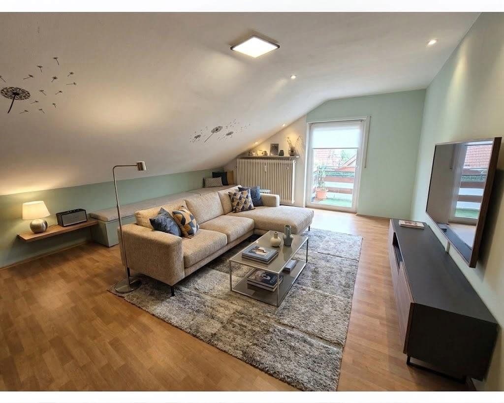 Pronájem bytu 140 m², Vinningen, Porýní-Falc Pronájem bytu 140 m², Vinningen, Porýní-Falc