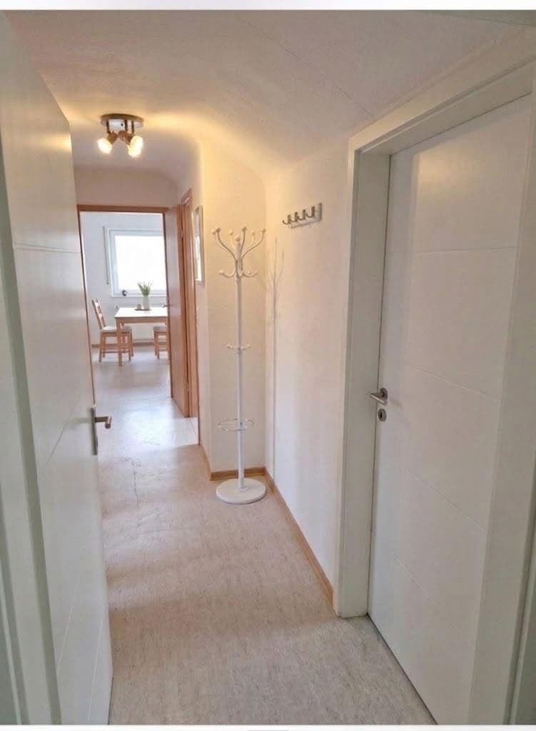 Pronájem bytu 140 m², Vinningen, Porýní-Falc Pronájem bytu 140 m², Vinningen, Porýní-Falc