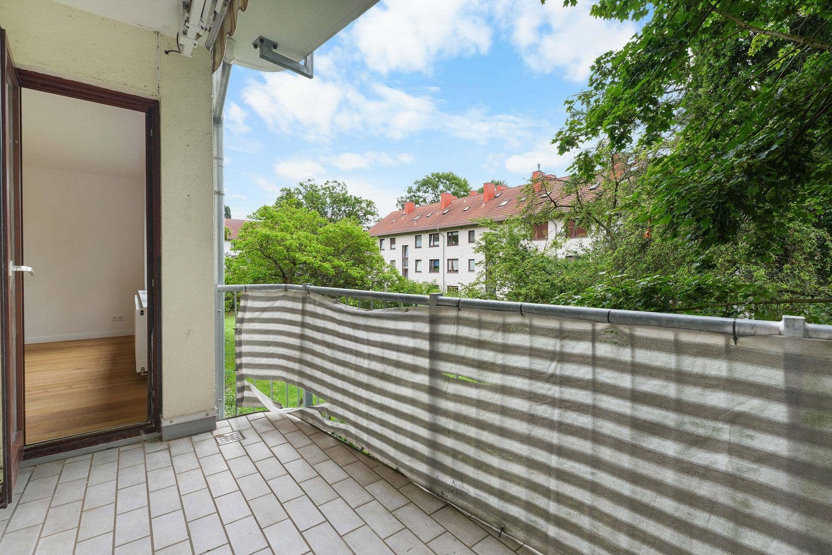 Pronájem bytu 3+1 69 m², Thomas-Mann-Str., Bremen, Bremen Pronájem bytu 3+1 69 m², Thomas-Mann-Str., Bremen, Bremen