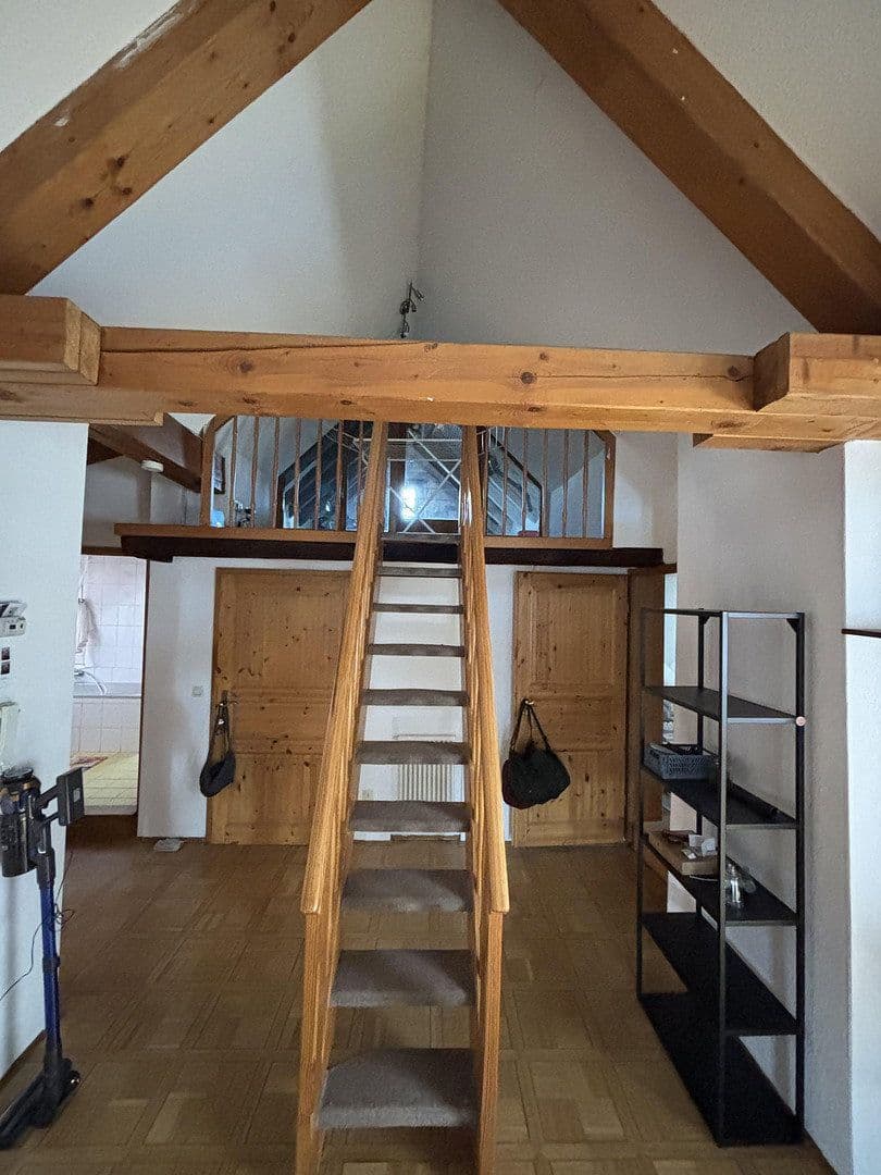 Pronájem bytu 2+kk 87 m², Stuttgart, Bádensko-Württembersko Pronájem bytu 2+kk 87 m², Stuttgart, Bádensko-Württembersko