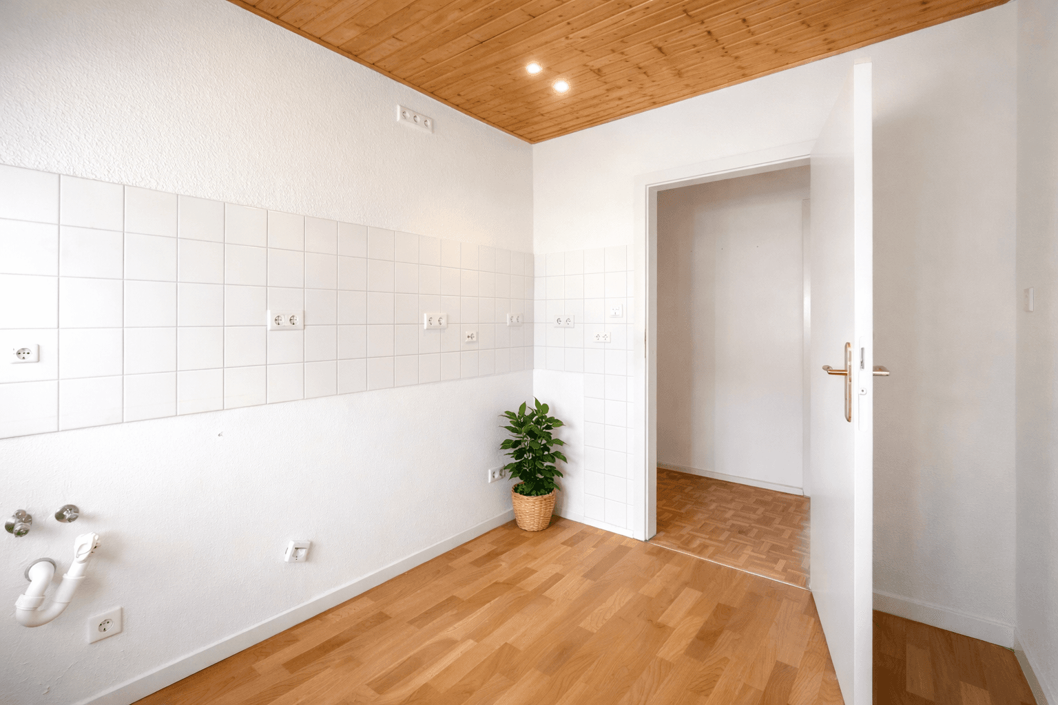 Pronájem bytu 3+1 74 m², Waldstraße 17, Remscheid, Severní Porýní-Vestfálsko Pronájem bytu 3+1 74 m², Waldstraße 17, Remscheid, Severní Porýní-Vestfálsko