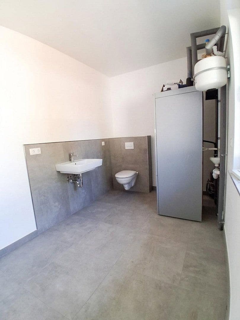 Pronájem domu 130 m², pozemek 250 m², Cottbus Kiekebusch, Braniborsko Pronájem domu 130 m², pozemek 250 m², Cottbus Kiekebusch, Braniborsko