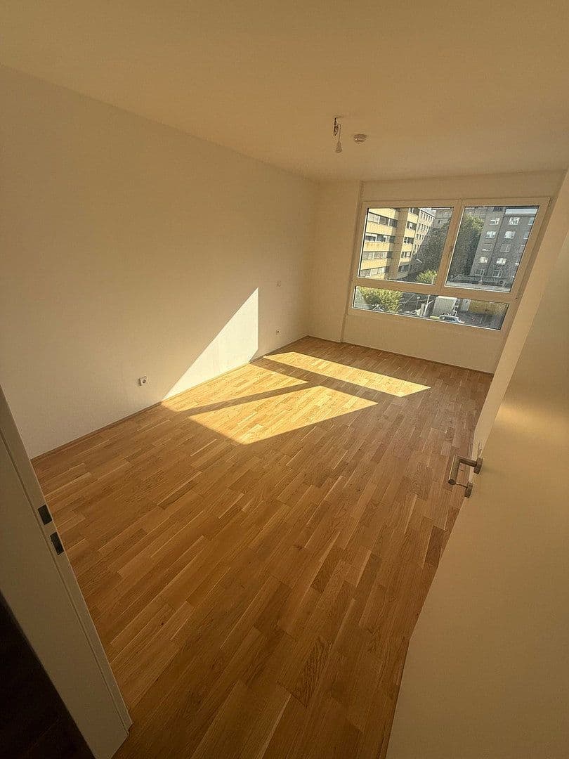 Pronájem bytu 2+1 54 m², Gudrunstraße 120, Wien, Wien Pronájem bytu 2+1 54 m², Gudrunstraße 120, Wien, Wien