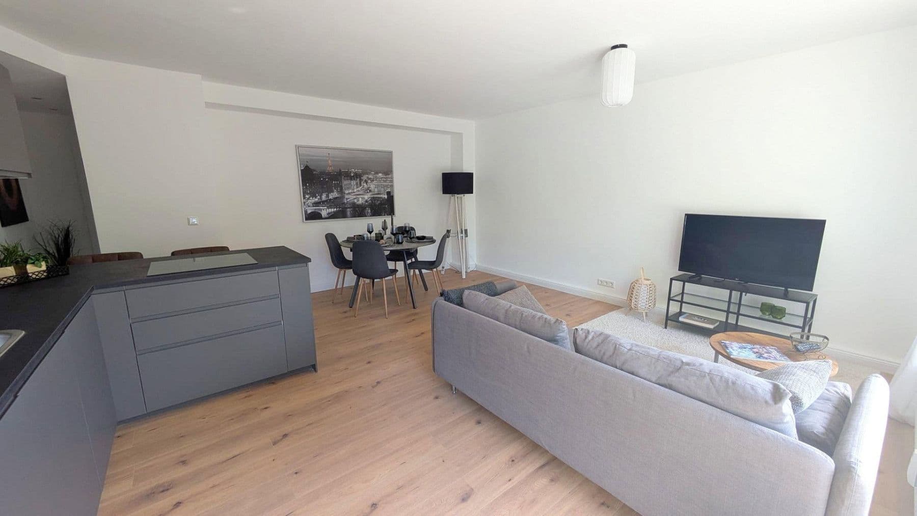 Prodej bytu 3+1 72 m², Hamburg, Hamburg Prodej bytu 3+1 72 m², Hamburg, Hamburg
