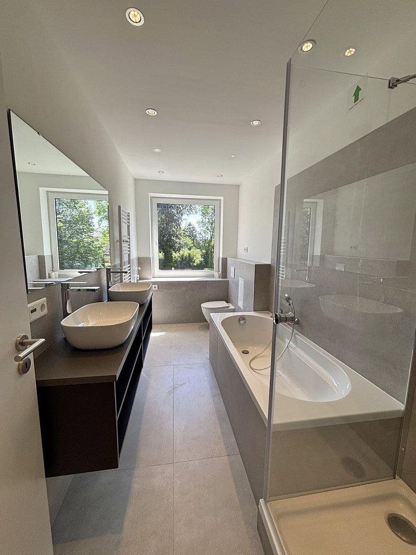 Prodej bytu 3+1 72 m², Hamburg, Hamburg Prodej bytu 3+1 72 m², Hamburg, Hamburg
