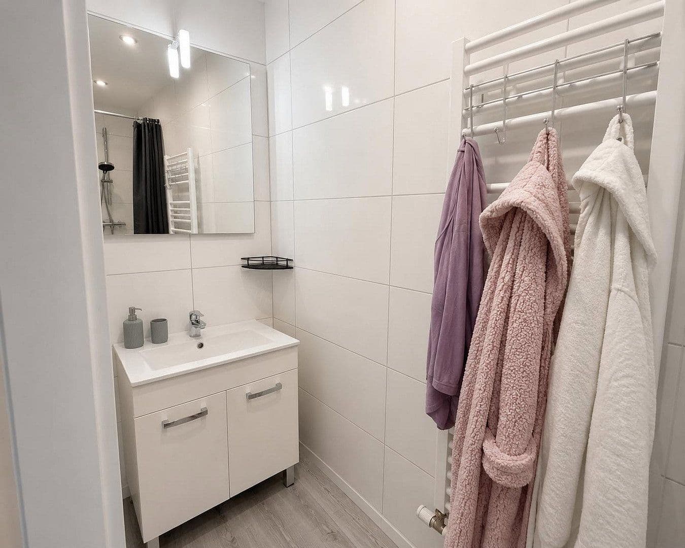 Pronájem bytu 2+kk 60 m², Enzstr. 1, Pforzheim-Eutingen, Bádensko-Württembersko Pronájem bytu 2+kk 60 m², Enzstr. 1, Pforzheim-Eutingen, Bádensko-Württembersko