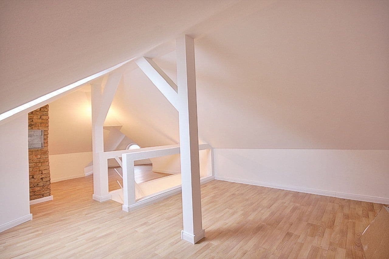 Pronájem bytu 2+kk 60 m², Enzstr. 1, Pforzheim-Eutingen, Bádensko-Württembersko Pronájem bytu 2+kk 60 m², Enzstr. 1, Pforzheim-Eutingen, Bádensko-Württembersko