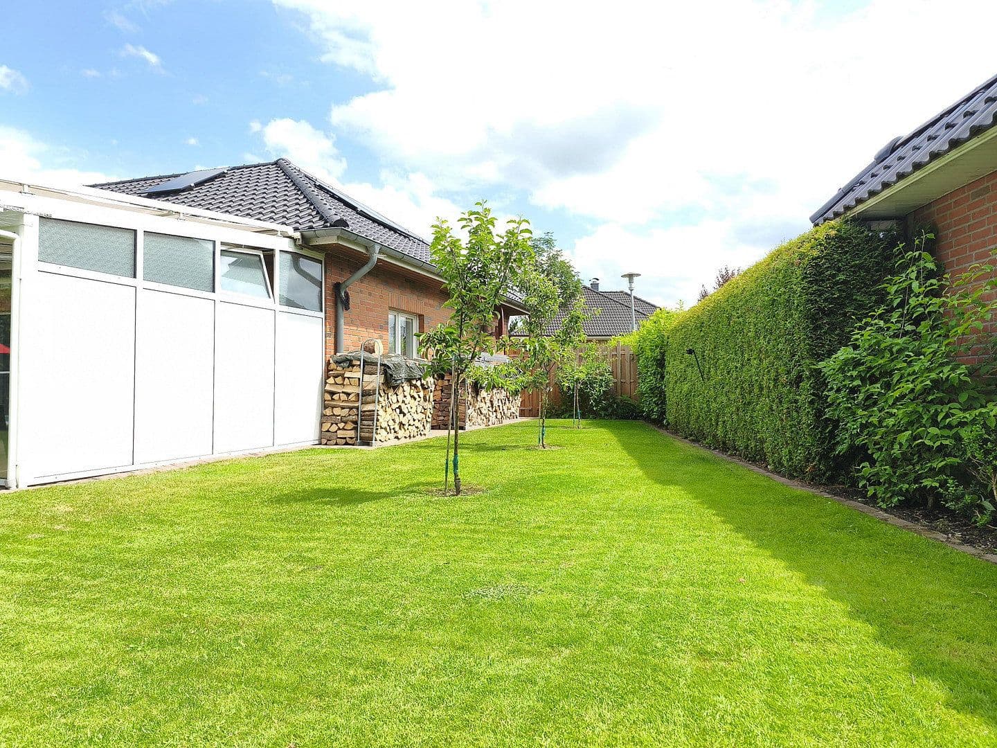 Prodej domu 154 m², pozemek 755 m², Dreschbogen 20, Flensburg-Sünderup, Šlesvicko-Holštýnsko Prodej domu 154 m², pozemek 755 m², Dreschbogen 20, Flensburg-Sünderup, Šlesvicko-Holštýnsko