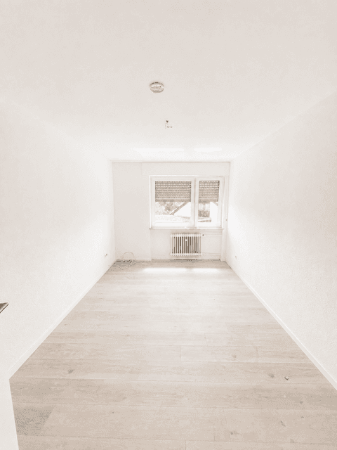 Pronájem bytu 4+1 87 m², Bergstr. 24, Tiefenbronn, Bádensko-Württembersko Pronájem bytu 4+1 87 m², Bergstr. 24, Tiefenbronn, Bádensko-Württembersko