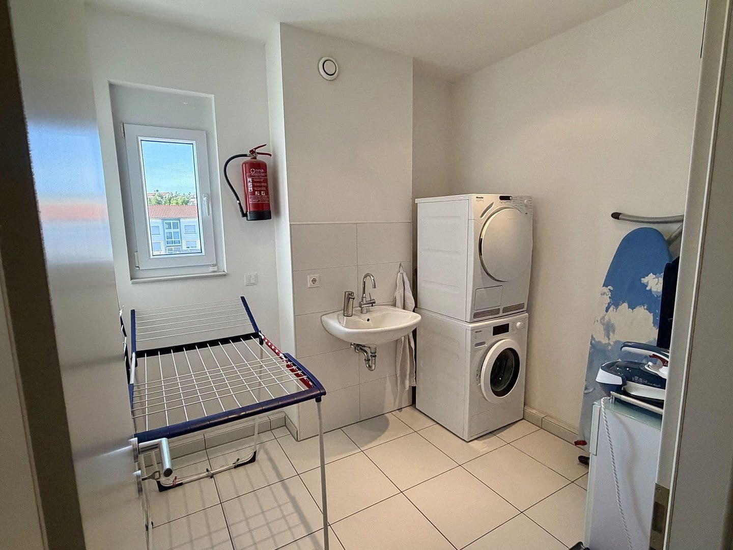 Prodej domu 152 m², pozemek 208 m², Kriftel, Hessen Prodej domu 152 m², pozemek 208 m², Kriftel, Hessen