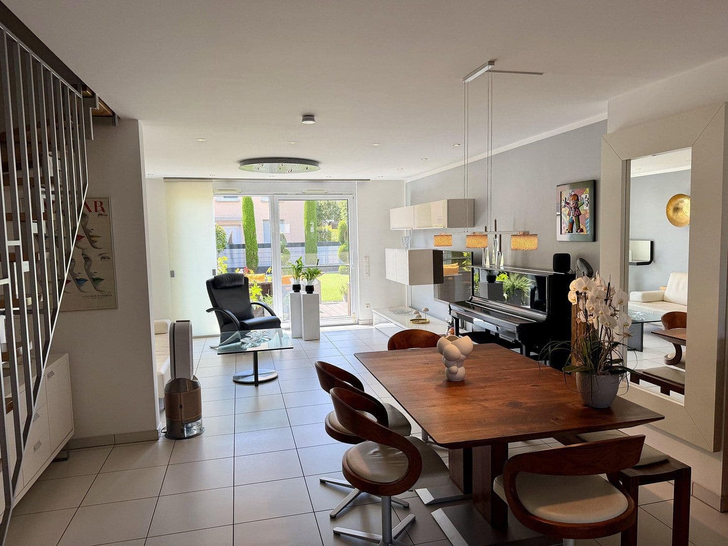 Prodej domu 152 m², pozemek 208 m², Kriftel, Hessen Prodej domu 152 m², pozemek 208 m², Kriftel, Hessen