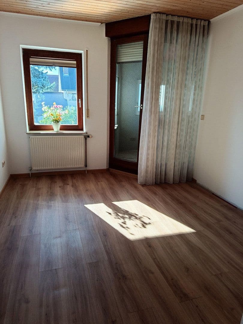 Prodej domu 175 m², pozemek 573 m², Mannheim, Bádensko-Württembersko Prodej domu 175 m², pozemek 573 m², Mannheim, Bádensko-Württembersko