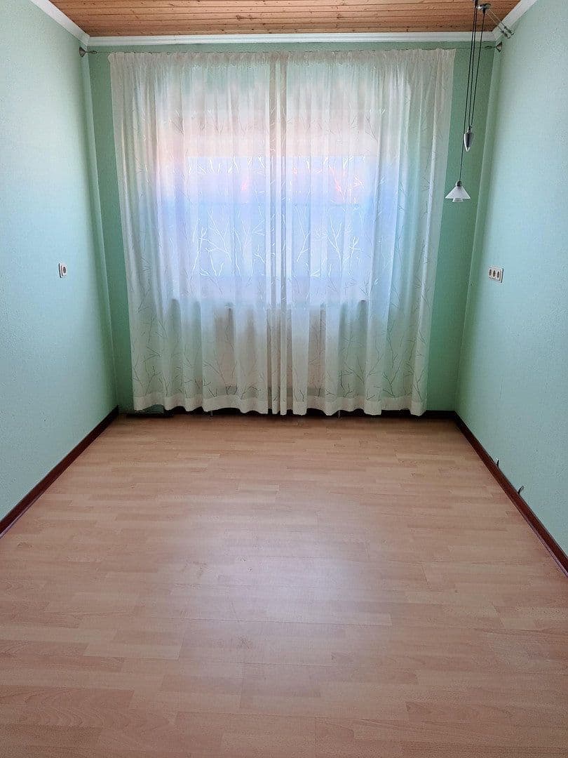 Prodej domu 175 m², pozemek 573 m², Mannheim, Bádensko-Württembersko Prodej domu 175 m², pozemek 573 m², Mannheim, Bádensko-Württembersko