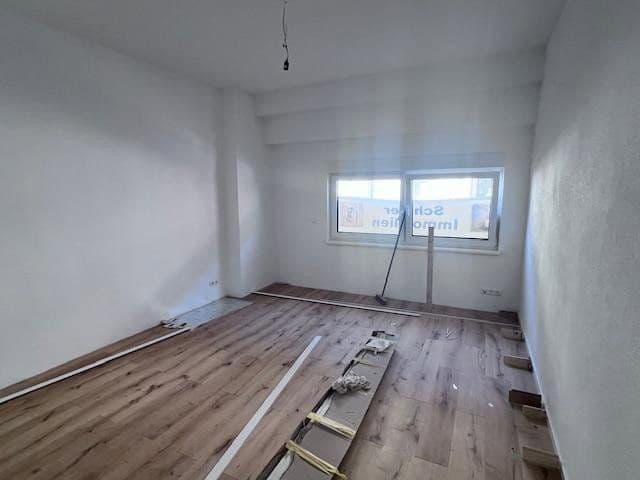 Pronájem bytu 2+kk 70 m², Schwimmbadstr. 27, Bruchsal, Bádensko-Württembersko Pronájem bytu 2+kk 70 m², Schwimmbadstr. 27, Bruchsal, Bádensko-Württembersko