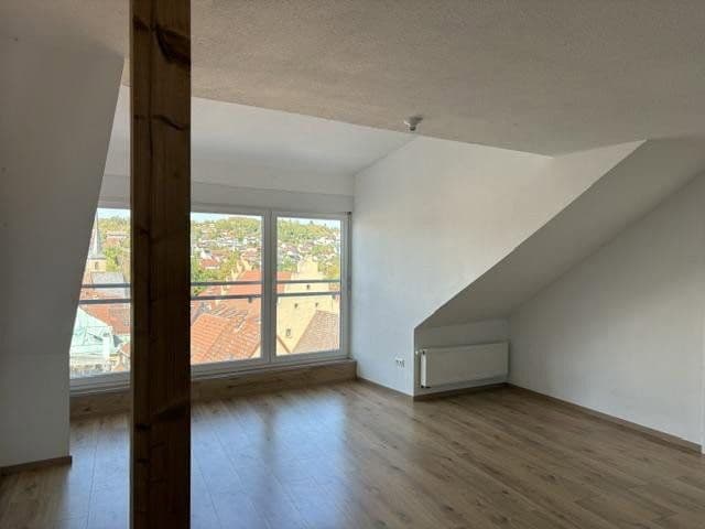 Pronájem bytu 4+kk 170 m², Ochsenfurt, Bavorsko Pronájem bytu 4+kk 170 m², Ochsenfurt, Bavorsko