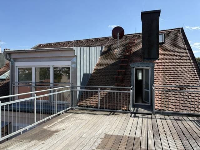 Pronájem bytu 4+kk 170 m², Ochsenfurt, Bavorsko Pronájem bytu 4+kk 170 m², Ochsenfurt, Bavorsko