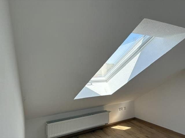 Pronájem bytu 4+kk 170 m², Ochsenfurt, Bavorsko Pronájem bytu 4+kk 170 m², Ochsenfurt, Bavorsko