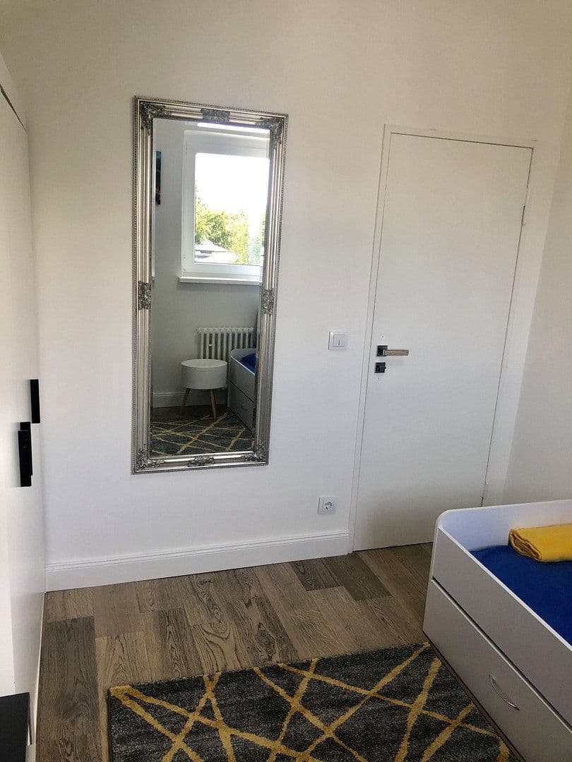 Prodej bytu 6+kk 135 m², Wedellstraße 30, Berlin-Lankwitz, Berlín Prodej bytu 6+kk 135 m², Wedellstraße 30, Berlin-Lankwitz, Berlín