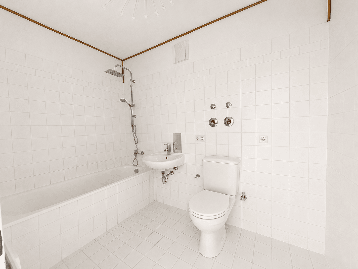 Pronájem bytu 3+1 82 m², Velten, Braniborsko Pronájem bytu 3+1 82 m², Velten, Braniborsko