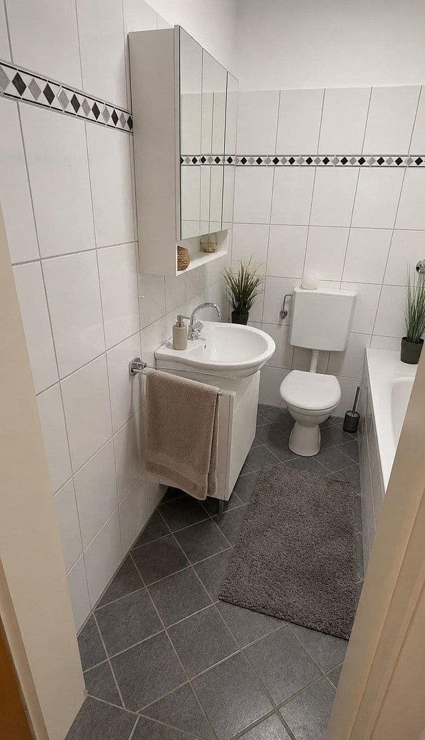 Pronájem bytu 2+kk 57 m², Am Roten Haus 31, Essen, Severní Porýní-Vestfálsko Pronájem bytu 2+kk 57 m², Am Roten Haus 31, Essen, Severní Porýní-Vestfálsko