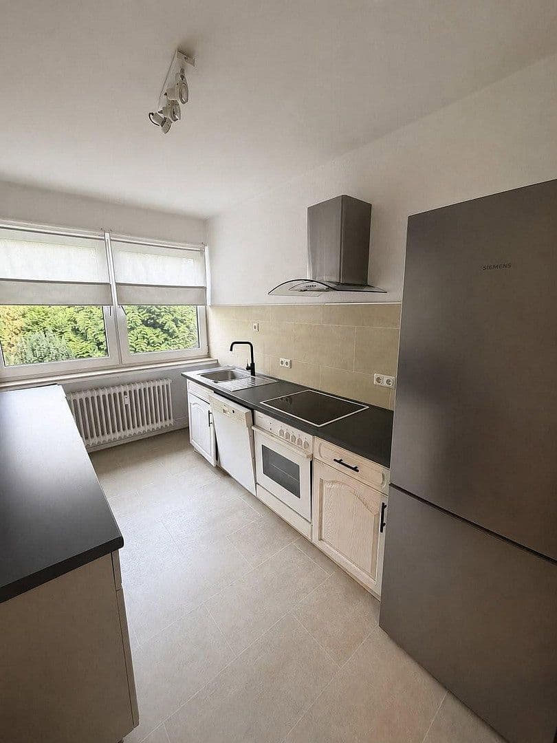 Pronájem bytu 2+kk 57 m², Am Roten Haus 31, Essen, Severní Porýní-Vestfálsko Pronájem bytu 2+kk 57 m², Am Roten Haus 31, Essen, Severní Porýní-Vestfálsko