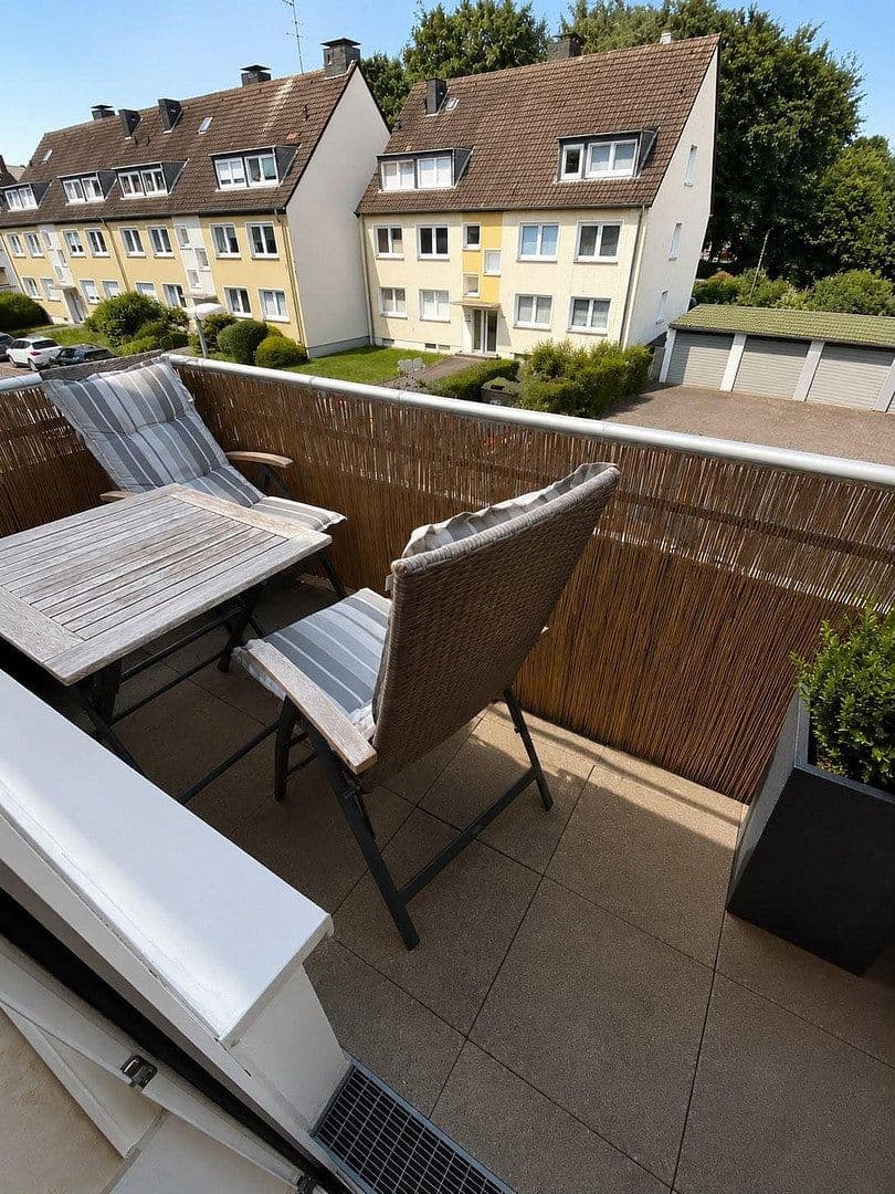 Pronájem bytu 2+kk 57 m², Am Roten Haus 31, Essen, Severní Porýní-Vestfálsko Pronájem bytu 2+kk 57 m², Am Roten Haus 31, Essen, Severní Porýní-Vestfálsko